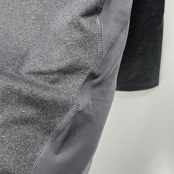 Under Armour Men's Heatgear Long Sleeve Compression Shirt - Gray - XL - NWT - Picture 5 of 8